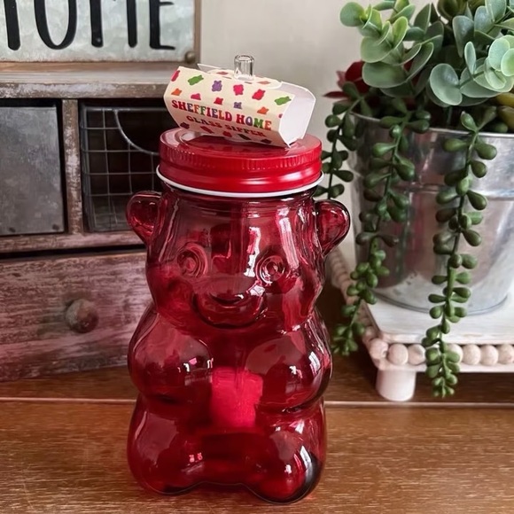 New Tik Tok Viral Red Glass Gummy Bear Tumbler With Reusable Straw - Picture 1 of 3